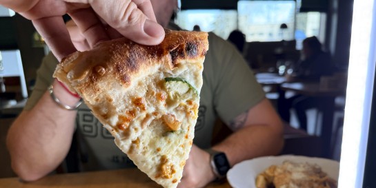 Где вкусно поесть в ЖК «Левада»: двадцать видов паст, десять пицц и комфортные цены - проверяем новое бистро «Спагеттерия»